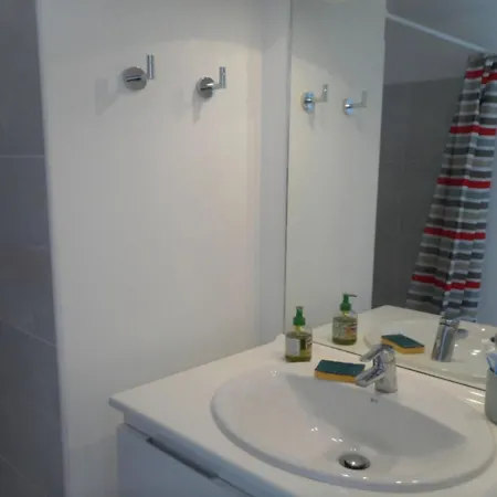 Bright Flat In The Heart Of Tropez