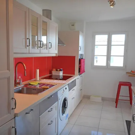 Bright Flat In The Heart Of Tropez アパート *